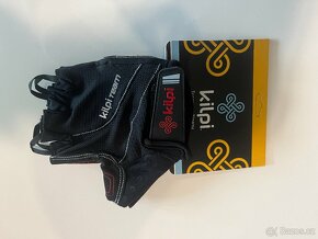 Nové cyklistické rukavice značky Kilpi - 2
