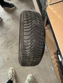 Zimni pneu MICHELIN 205/60 R16 - 2