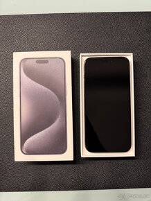 Prodám Apple Iphone 15 pro max s pamětí 512 gb Black titan. - 2