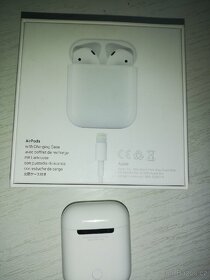 Sluchátka Apple AirPods - 2