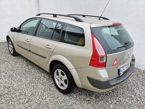 Renault Megane Grand Tour 1.6 16V ČR. Nízké KM - 2