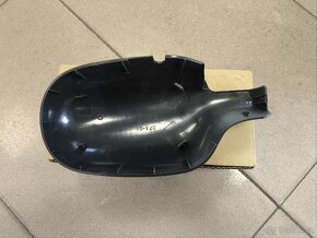 Nový kryt pravého zpětného zrcátka Renault Megane 1999-2002 - 2