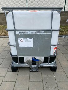 IBC nádrž / kontejner 600 litrů - 2