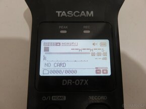 Diktafon Tascam DR-07X - 2