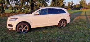 Prprodam Audi Q7 3.0tdi 180kw 2012 - 2