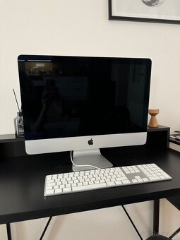 Apple iMac 21,5” Late - 2015 (A1418) - v záruce - 2