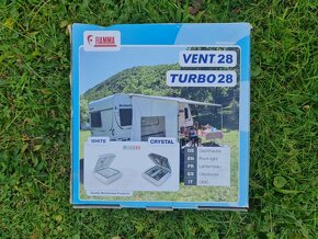 Střešní okno s ventilátorem Fiamma Turbo vent 28 - 2