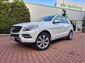 Mercedes ML 350CDI,ČR,tažné,kamera,vzduch,serviska,harman/ka - 2