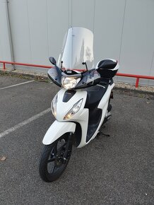 Honda Vision 110 - 2