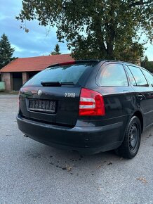 Škoda Octavia combi 2 díly - 2