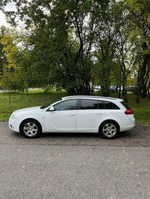 Opel insignia sports tourer sw 2D 96kw - 2