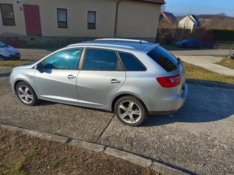 Seat Ibiza ST Combi - 2