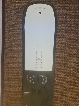 Arbor snowboard Crosscut Camber 158cm a vázání, nový set - 2