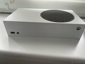 Xbox series s  + jeden ovladac - 2