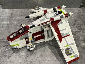 Lego Star Wars - Republic Gunship (75309) - 2