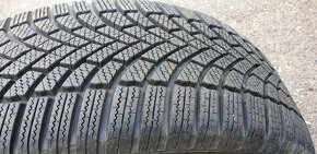 2 špičkové zimní pneu Bridgestone Blizzak 235/55 R19 105 V - 2