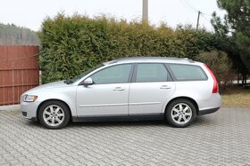 VOLVO V50 1,6 D2 / KLIMA / 2009 - 2