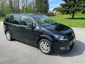 VW TOURAN 1.6 TDI  Koupeno v ČR - 2