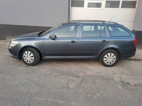 OCTAVIA II 1.4 TSi COMBI, r.10, BEZ KOROZE, VELMI SOLIDNÍ - 2