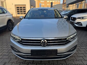 VW Passat B8 2.0 TDI 110kW DSG Tažné Matrix LED Kamera Navi - 2