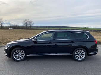 vw passat B8 2.0 TDI 140kW DSG ČERNÁ METALÍZA VIRTUAL COCPIT - 2