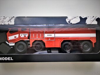 Model TATRA T815-7 8x8 CZS 40 "TITAN" Kaden 1/43 - 2