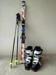 Prodám lyže Rossignol 140cm, lyžáky, hůlky - 2