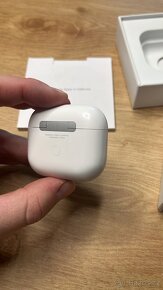 Airpods 3 - 2