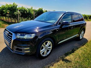 Audi Q7 3.0TDI V6 200kW S-LINE, DPH, ČR - 2