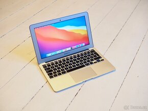  Apple MacBook Air 11” - ročník 2014 - 2