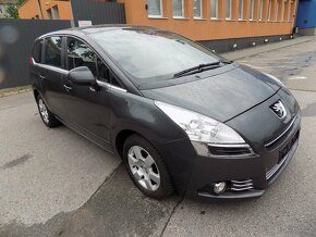 Peugeot 5008 2.0 HDI 100 KW PANORAMA TAŽNÉ - 2