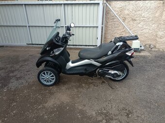 Piaggio mp3 400LT CZ doklady v ceně na řidičák sk.B černá - 2