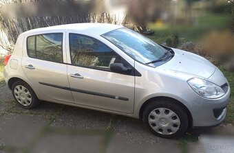 Renault Clio 1,2 2008 garáž., klima - 2