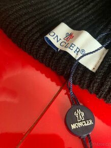 Moncler čepice - 2