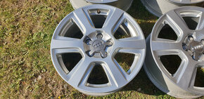 Prodám alu disky AUDI 17" 5x112, 8R0601025S - 2