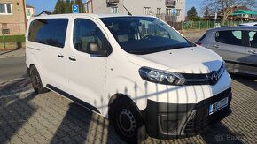 TOYOTA Proace 1.majitel,9 místné - 2