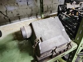 Mercedes W124 E250, E300 diesel filtrbox - 2