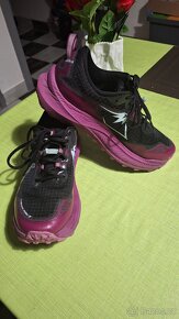 Trailové boty Asics Trabuco max 3 vel.42,5 - 2