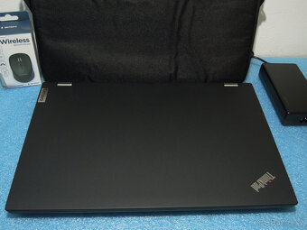 Lenovo ThinkPad P15 Workstation i9-10885H SSD 1TB RTX 4000 - 2