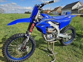 Yamaha YZ 450 F 2023 - 2