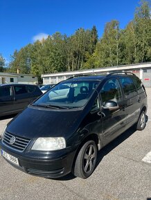 VW Sharan 96kW tažné 2000kg - 2