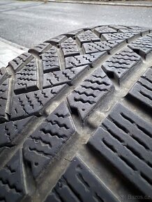 Zimní pneu Continental 205/55 R17 6mm Dva kusy  - 2