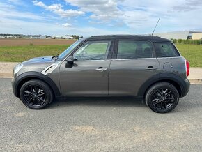 MINI COUNTRYMAN 1.6 BENZÍN //2012 NAVIGACE KŮŽE SERVISKA - 2