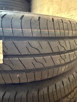 Nove pneumatiky 205/75 R16C GOOD YEAR - 2