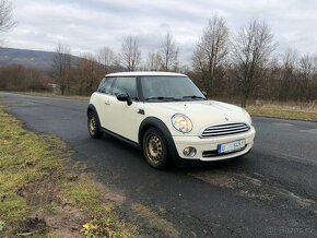 Mini Cooper One, 1.4i Automat - 2