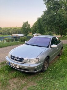 Opel omega 2.2 - 2