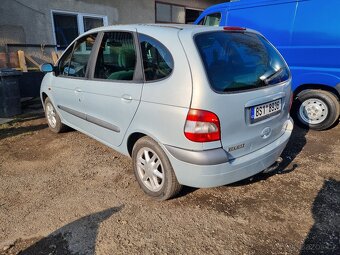 Renault megane scenic 1.6i - 2