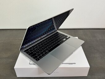 MacBook Air 13,6" 2022 M2 16GB / 256GB Silver - 2