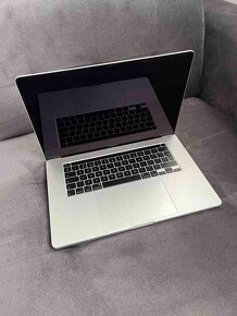 Apple Macbook Pro 16" 2019 i7/512GB/32GB  A2141 - 2