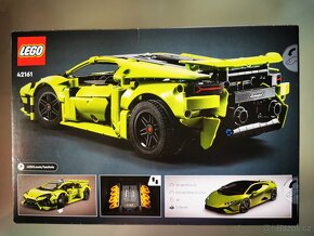 LEGO-TECHNIC-LAMBORGHINI HURACAN - 2